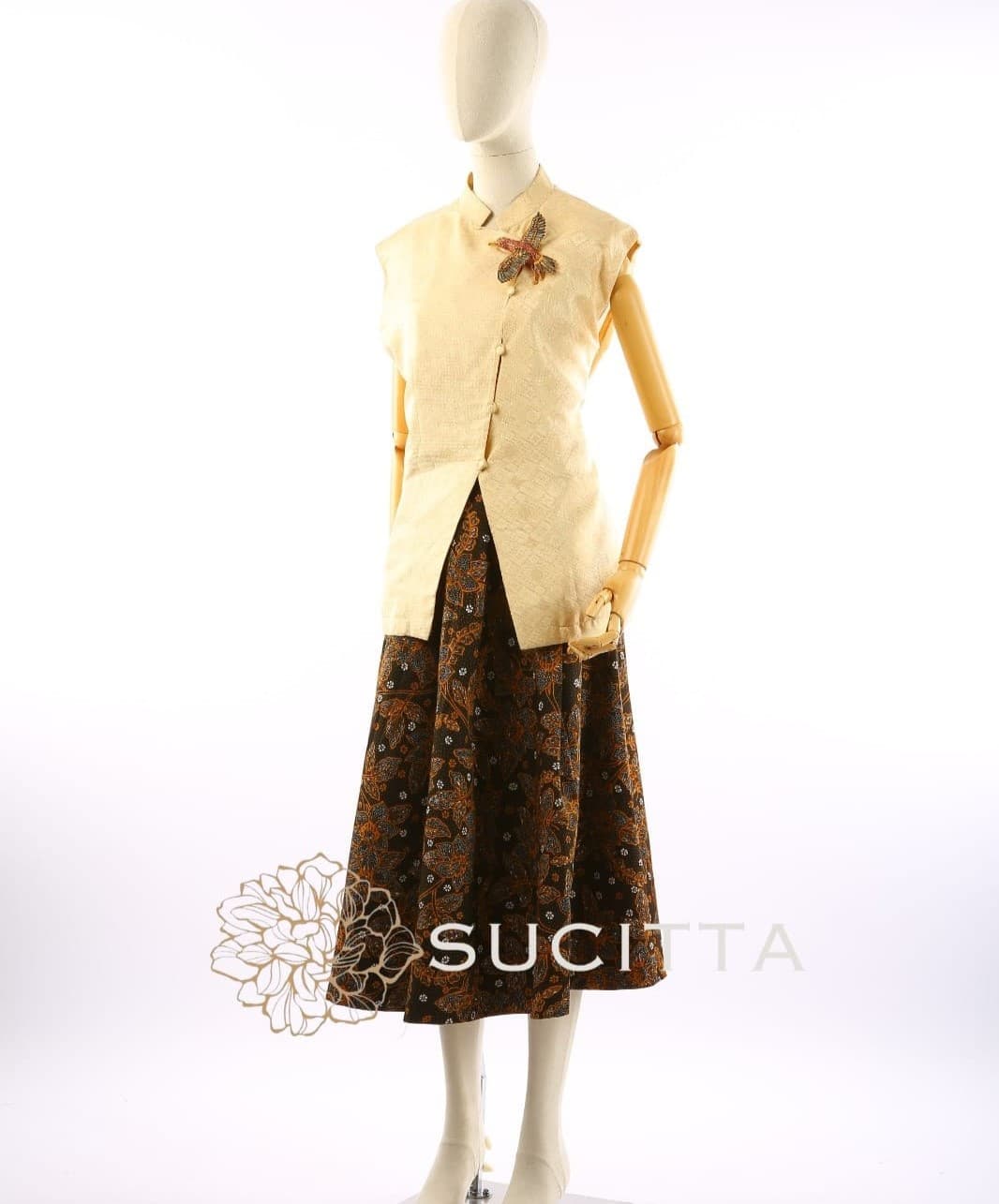 JENAR SILK CHEONGSAM