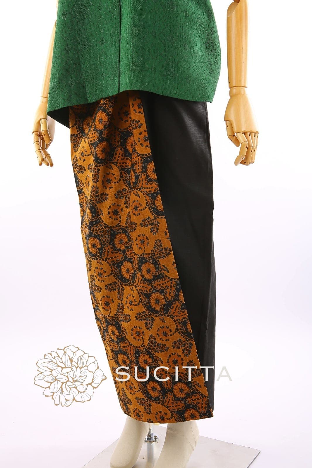 NAESWARI COMBINATION BATIK
